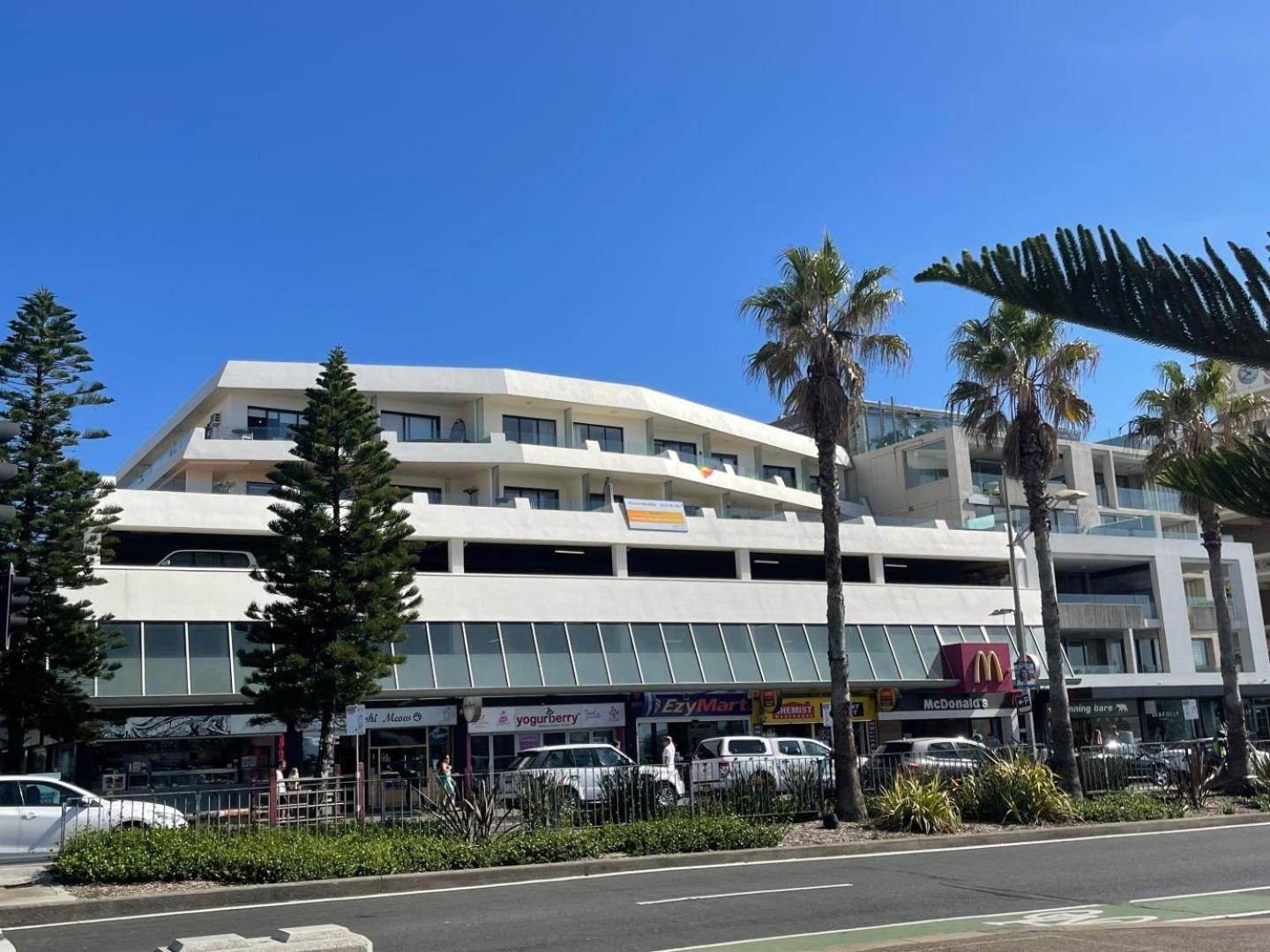 Bondi Beach Waves 2 Beachfront Apartment Сидни Екстериор снимка